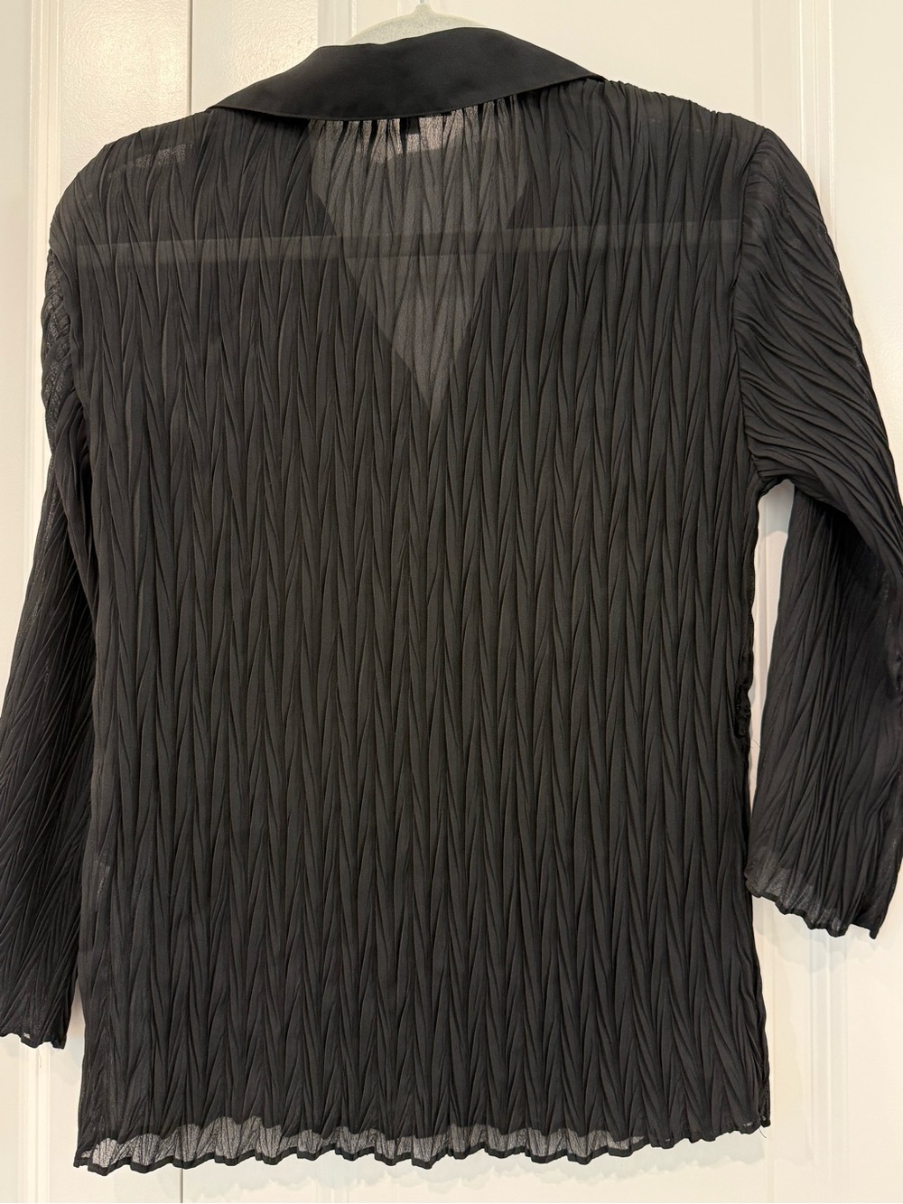 NICOLA Black Ridged Detailed Button Down Blouse - Picture 7 of 8